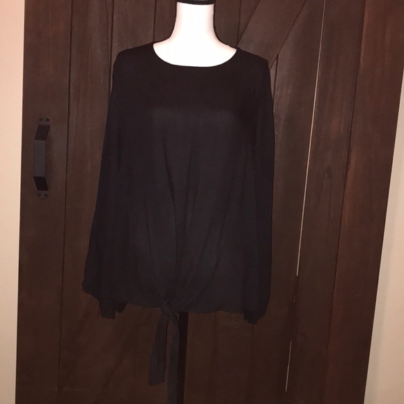 Ava & Viv Tops - Ava and Viv top